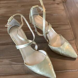 Imagine by Vince Camuto Gold Heels